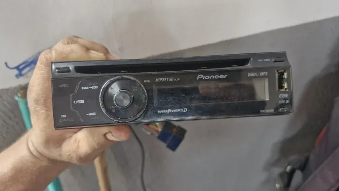 Vendo som automotivo