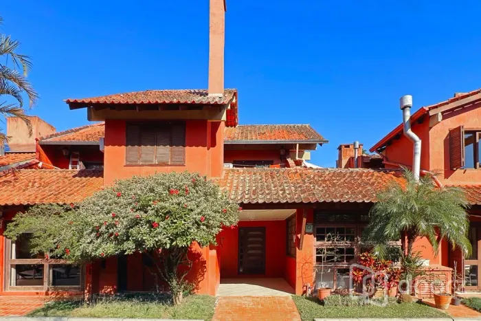 Imóvel na Ladislau Neto com 3 dormitórios e 176m²