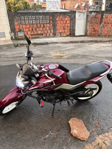 Fazer 250 em excelente estado de conservação