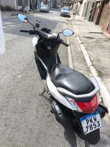 Yamaha nmax 160