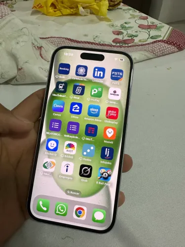 iPhone 15 256gb usado