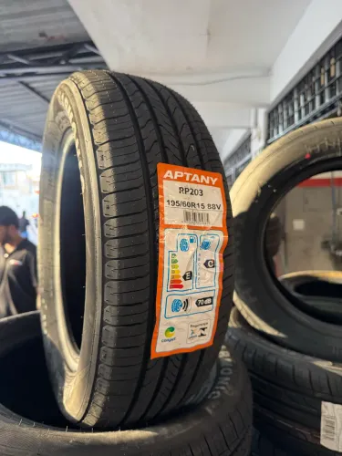 Pneus Aptany 195/60 Aro 15