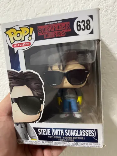 Funko Steve with sunglasses - Stranger Things