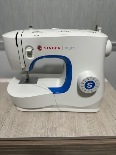 Maquina de costura singer