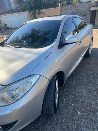 Renault Fluence Sedan Privilège 2.0 16V Flex AUT 2011