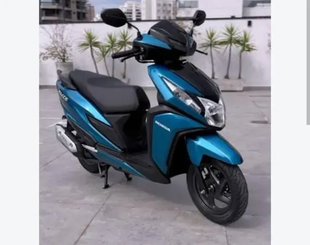 Honda elite 2025, nova sem marca sem danos