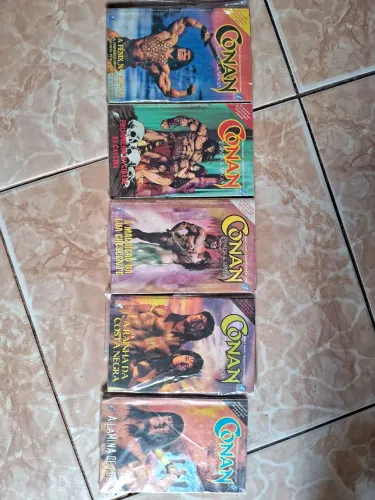 Livros Conan, espada e magia ed. Unicornio azul