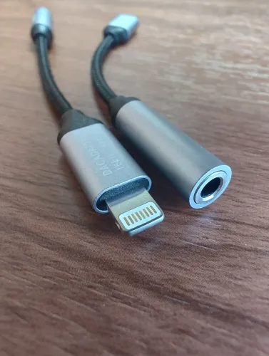 Adaptador iPhone Lightning para fone P2