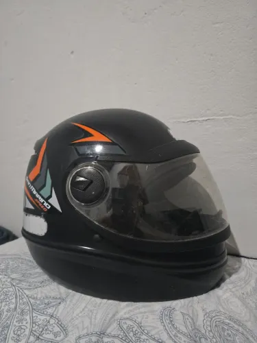 Capacete San marino tamanho 58