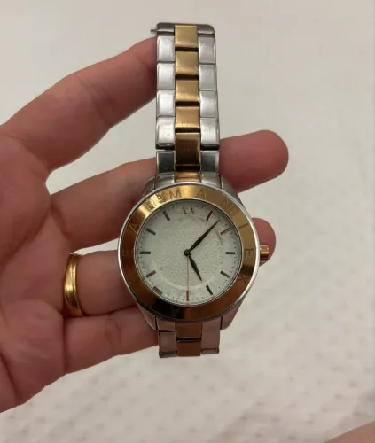 Relógio analógico Armani