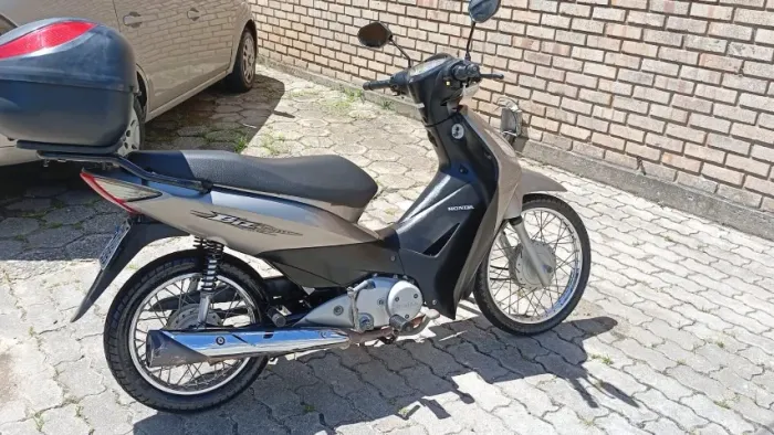 Biz abaixo da tabela