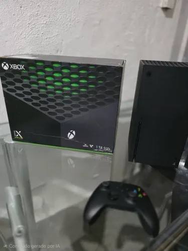 Xbox Series X 1TB na caixa