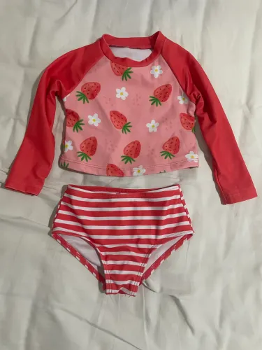 Roupa de praia/piscina meninas