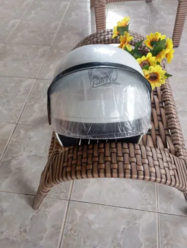 Capacete novo