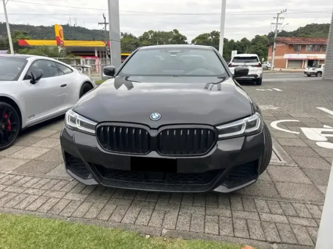 BMW 530E M Sport 2.0 Turbo Híbrido Aut. 2023