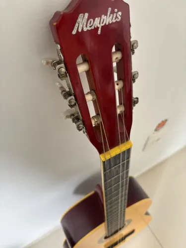 vende-se violão memphis
