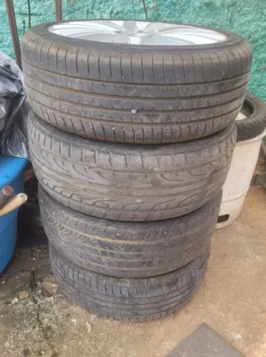 Rodas com pneus aro 17