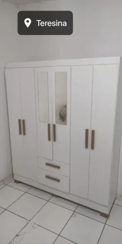 Guarda roupa de casal