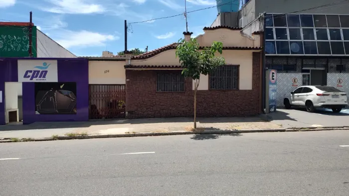 Terreno residencial para venda em Água Fria, 370m²