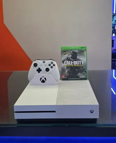 XBOX ONE S 1TB c/ Garantia e Brinde. Somos LOJA FÍSICA!