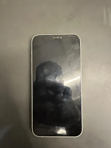 iPhone 12