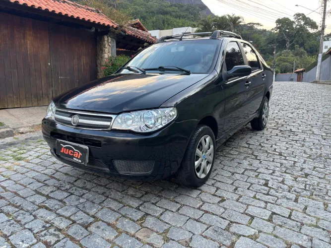 Fiat Siena HLX 1.8 MPI Flex 8V 4P 2007