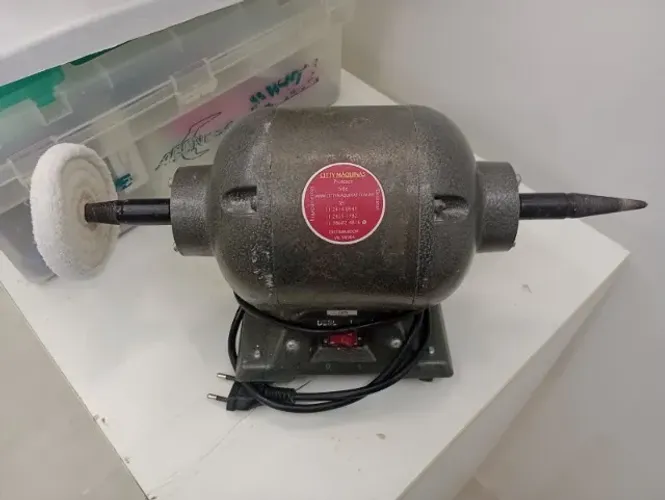 Motor torno para polimento