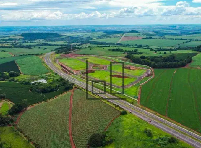 Terreno à venda, 1000 m² por R$ 550.000,00 - Distrito Industrial - Brodowski/SP
