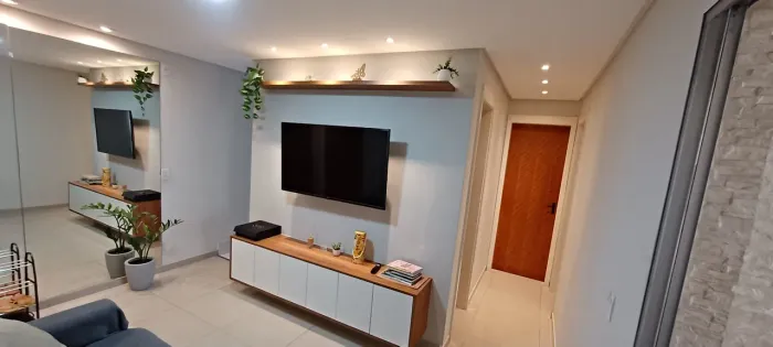 Alugo Apartamento Colina de laranjeir