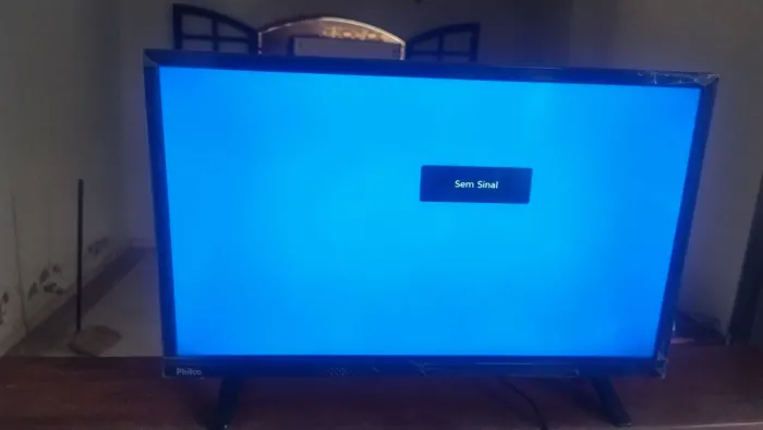 Monitor 22 Semi novo ainda na película televisão
