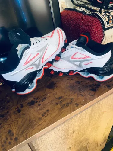 Mizuno Prophecy 15