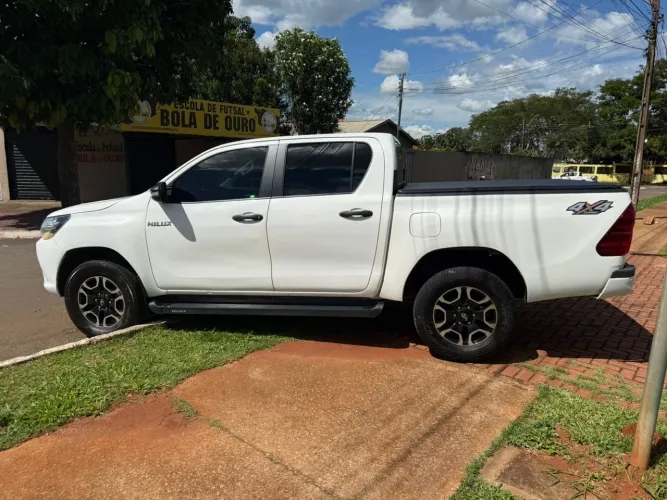 Toyota Hilux CD 4X4 2.8 Diesel Mec. 2019