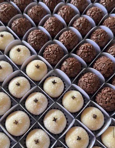 DOCINHOS FESTA DE ANIVERSÁRIO NA PROMOÇÃO