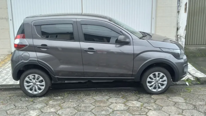 Fiat Mobi Like 1.0 Fire Flex 5P. 2023
