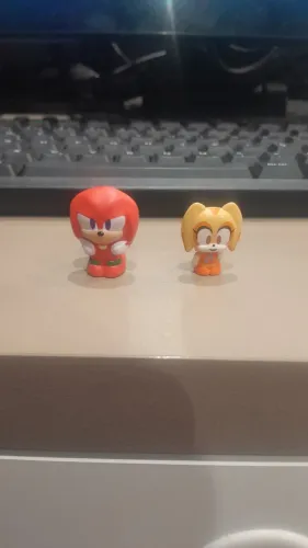 Dois gogos coleção Sonic cacau show