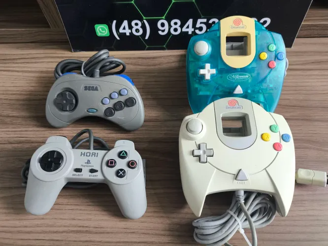 Controle de Sega Saturn e Dreancast 