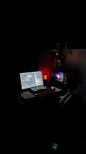 Microfone HyperX QuadCast - Usado - Streaming, Gamer e Podcast