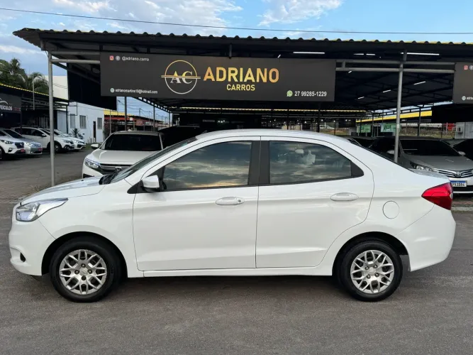 Ford KA+ Sedan 1.5 16V Flex 4P 2015