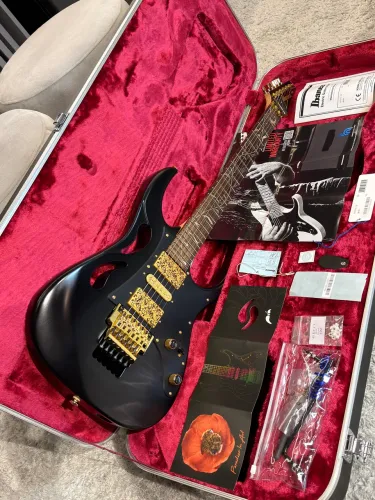 Guitarra Ibanez Steve Vai Signature PIA3761-XB Onyx Black - 2022