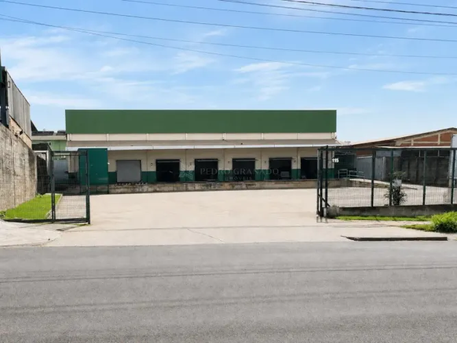 Excelente Barracão comercial