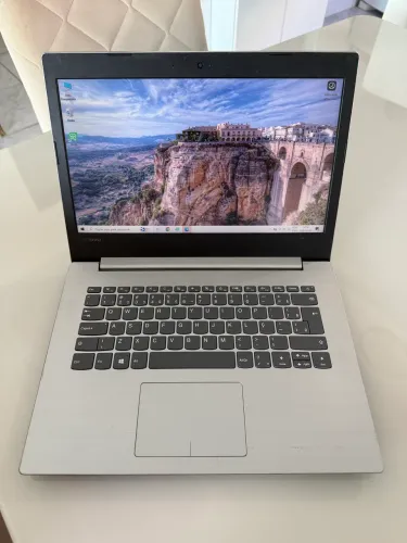 Notebook Lenovo 