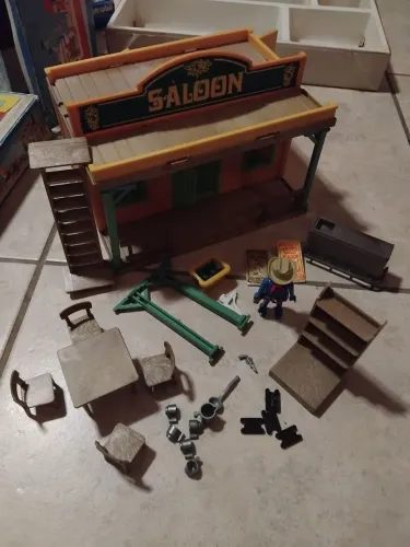 Playmobil Saloon