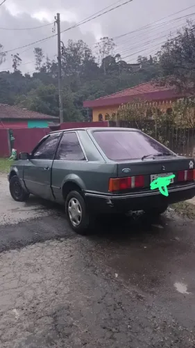 Ford Escort GL 1.6i / 1.6 1987