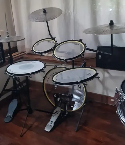 Bateria acústica slim peles Remo made in USA