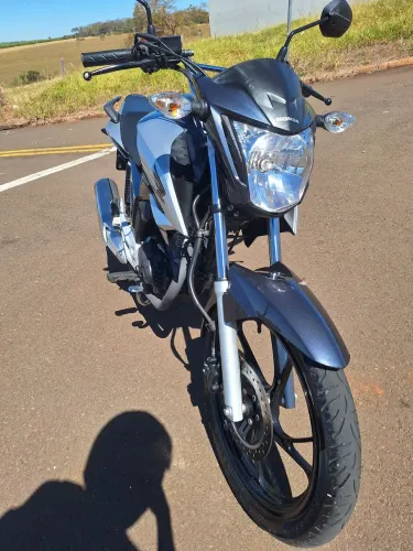 Vendo Titan 160 2023