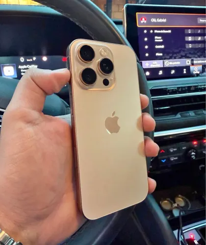 iPhone 16 pro Desert 128 Gb 6 meses garantia 