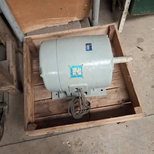 Motor GE antigo 20 cavalos