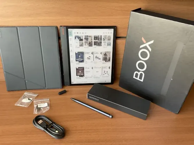 Boox Note Air3 C + Boox Pen2 Pro Preto (Usado)