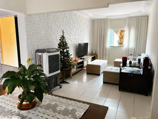Casa com 3 dormitórios à venda, 201 m² por R$ 385.000,00 - Jardim Imperial - Aparecida de