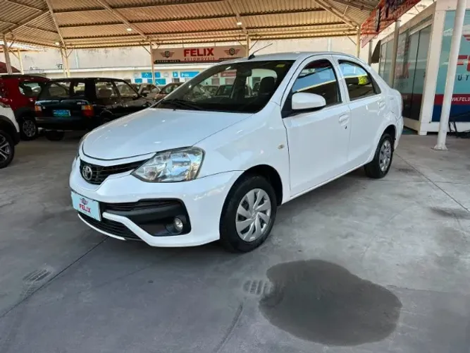 Toyota Etios X Sedan 1.5 Flex 16V 4P Mec. 2018